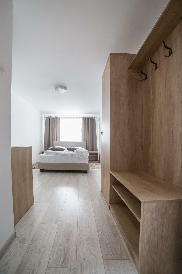 Hotel Casa Burduhos Câmpulung Moldovenesc Exteriér fotografie
